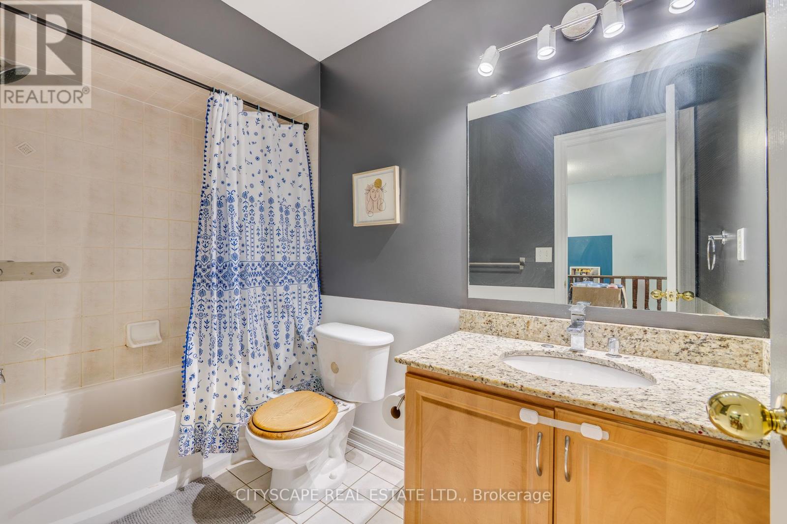 Photo 29 of 6 Dewridge Court E, Brampton ON