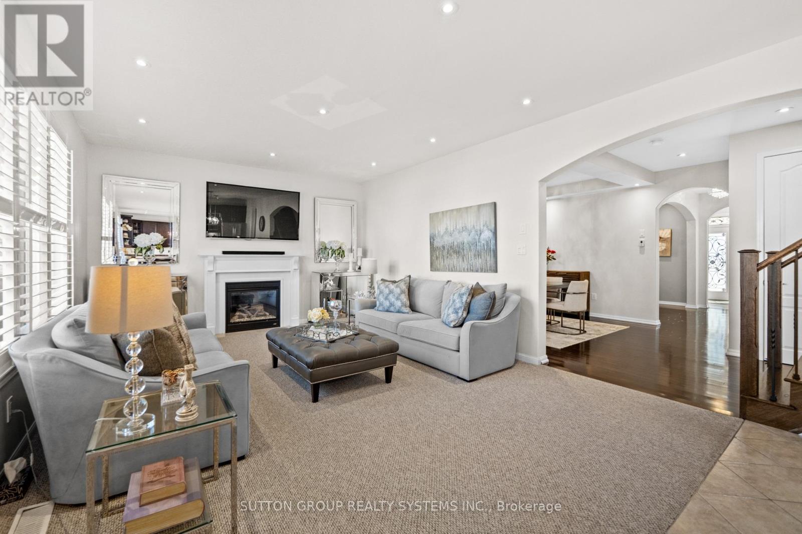 Photo 12 of 925 Dice Way, Milton ON
