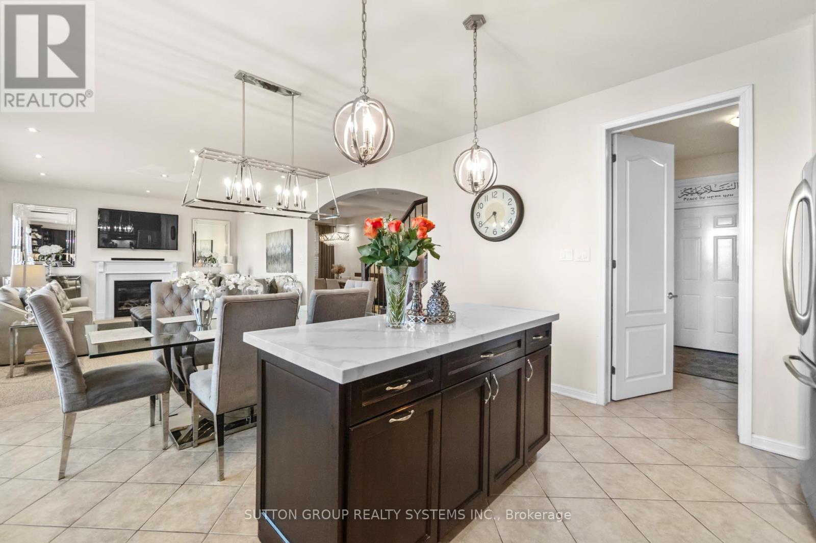 Photo 20 of 925 Dice Way, Milton ON