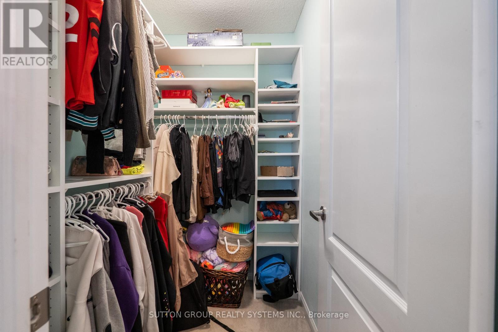 Photo 37 of 925 Dice Way, Milton ON