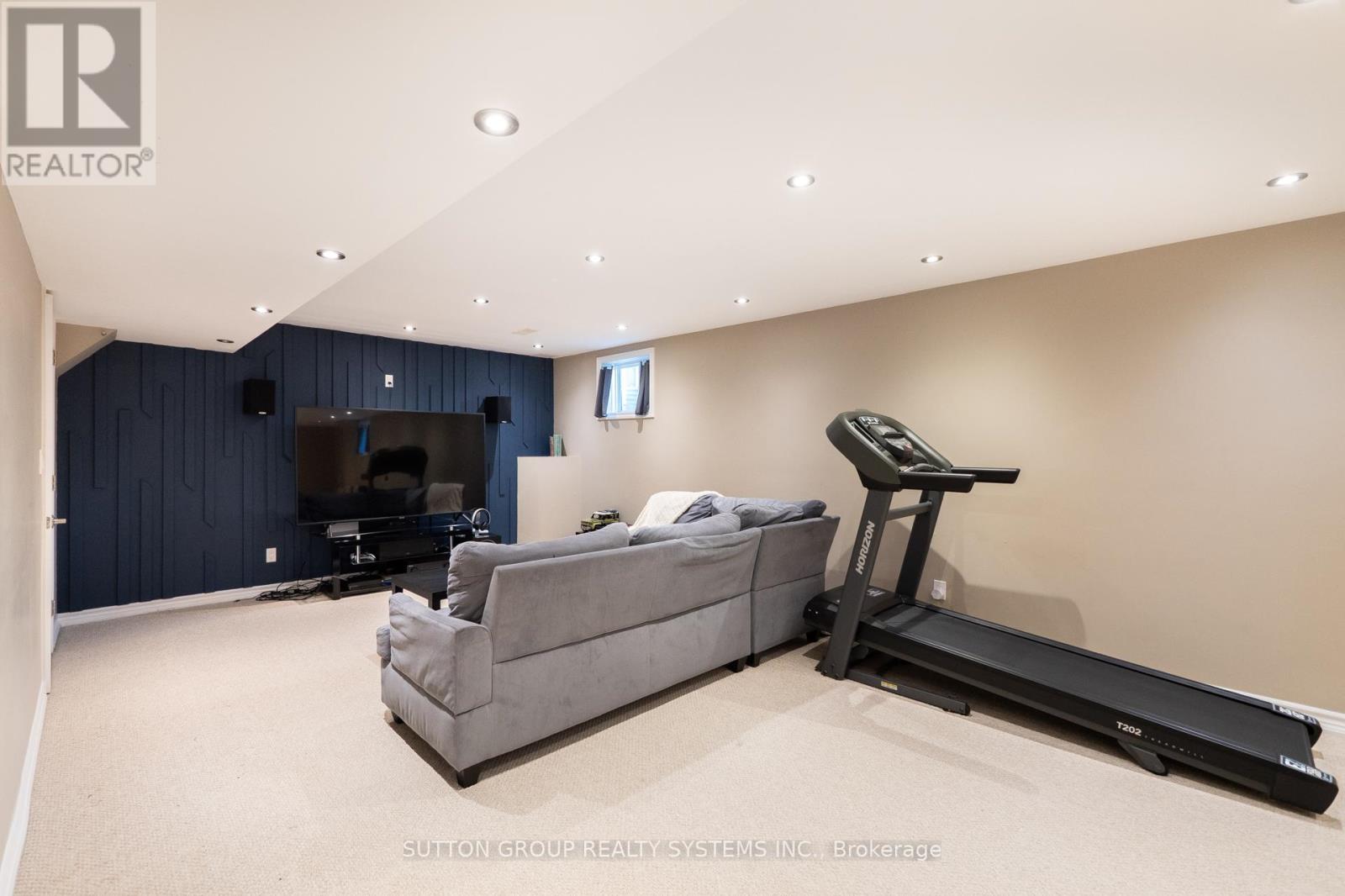 Photo 42 of 925 Dice Way, Milton ON