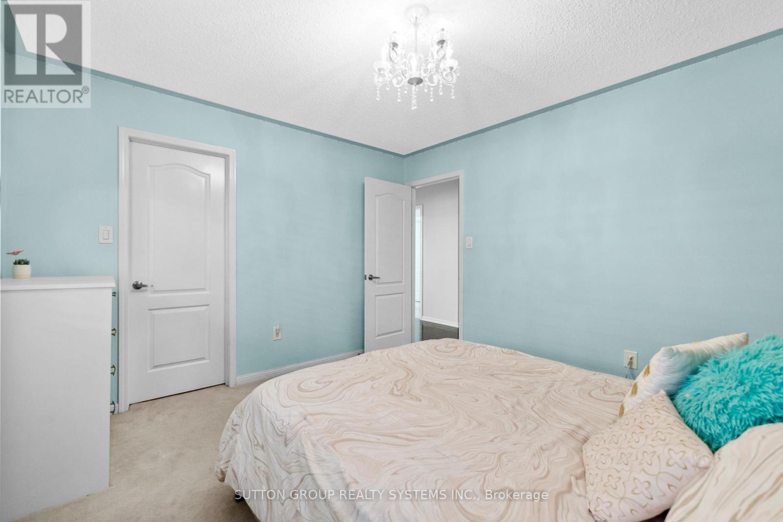 Photo 36 of 925 Dice Way, Milton ON