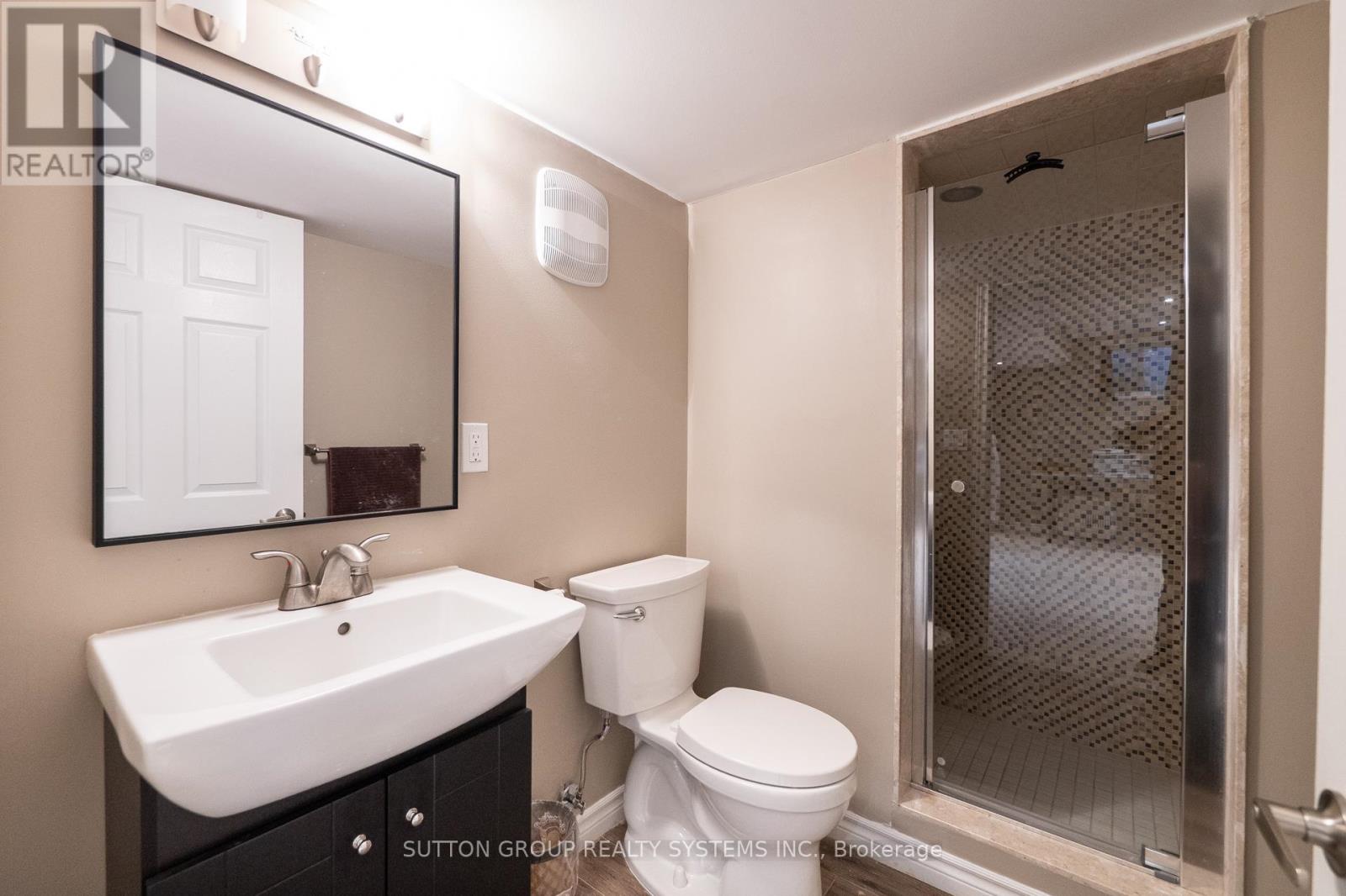 Photo 45 of 925 Dice Way, Milton ON