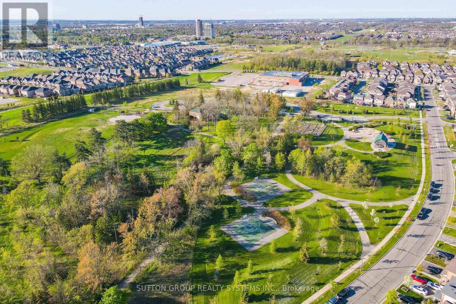 Photo 50 of 925 Dice Way, Milton ON
