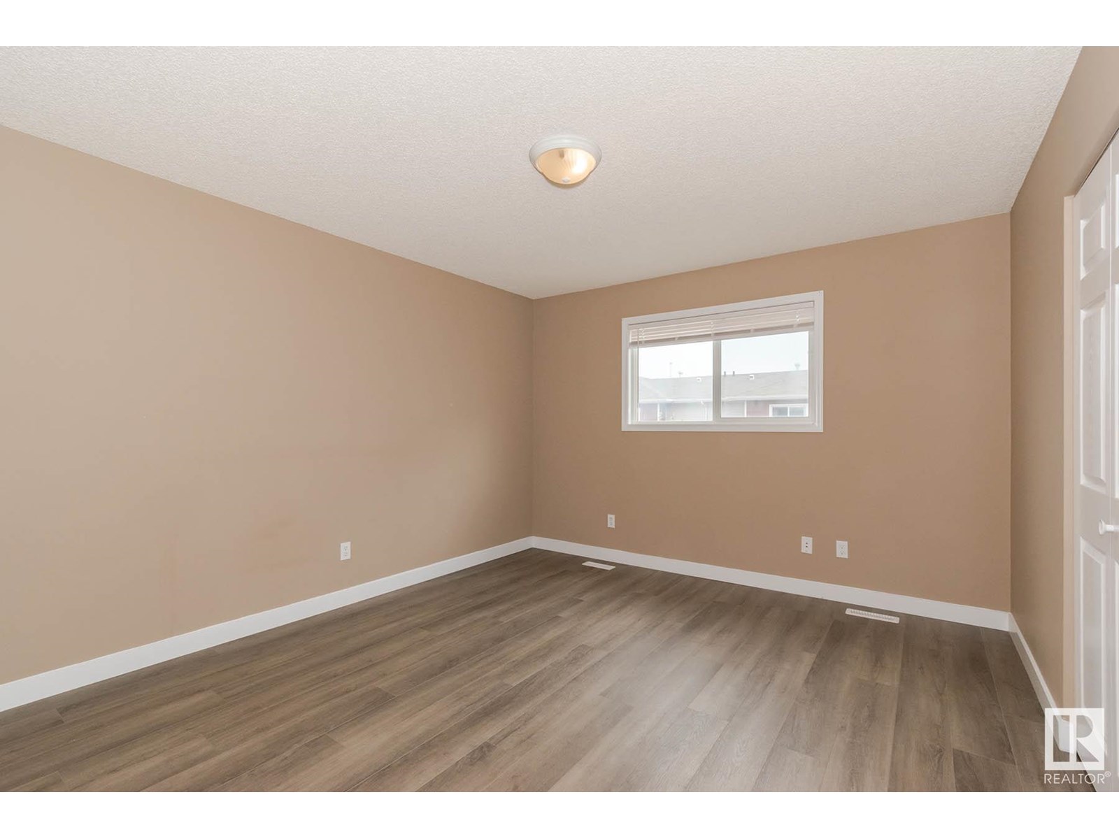 Photo 13 of 140 166 Bridgeport Bv, Leduc AB