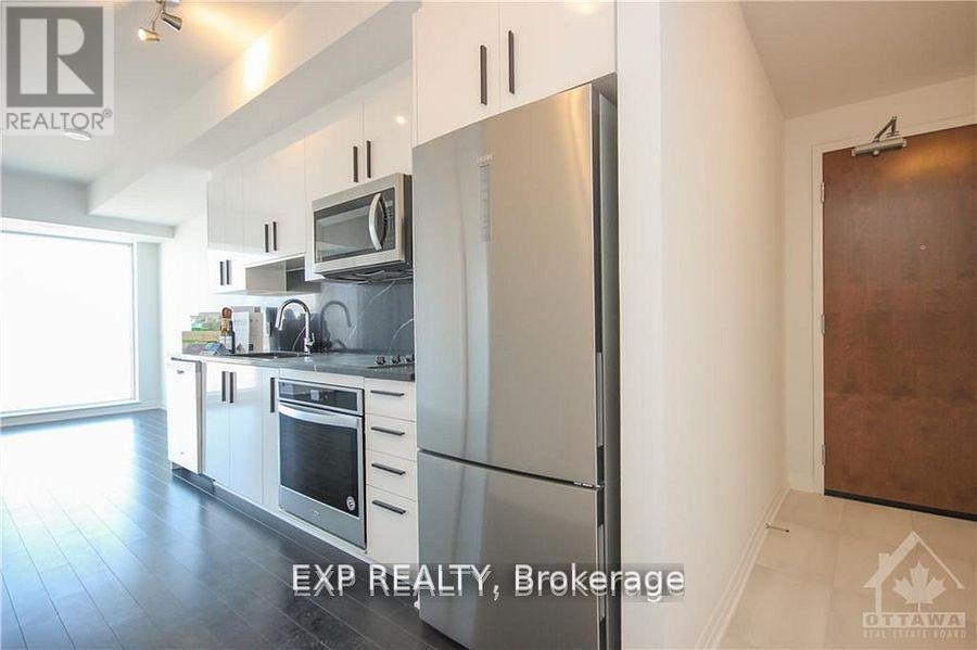 Photo 5 of 3702 805 Carling Avenue, Ottawa ON