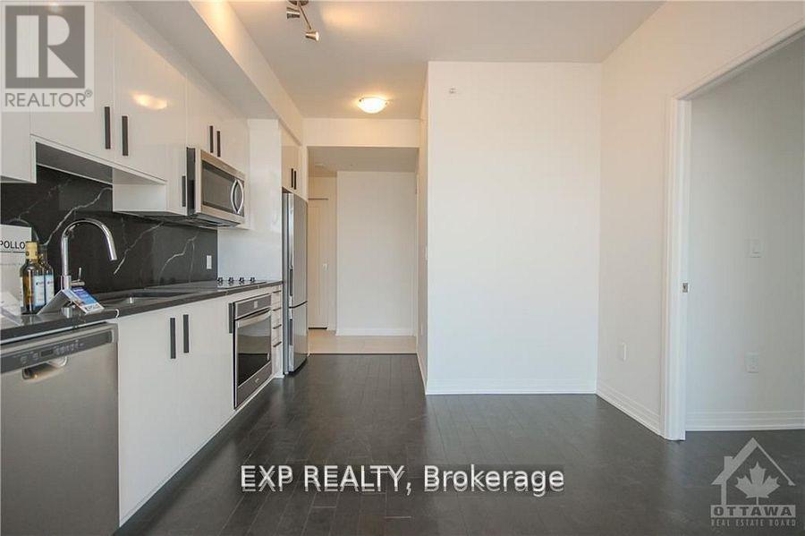 Photo 23 of 3702 805 Carling Avenue, Ottawa ON