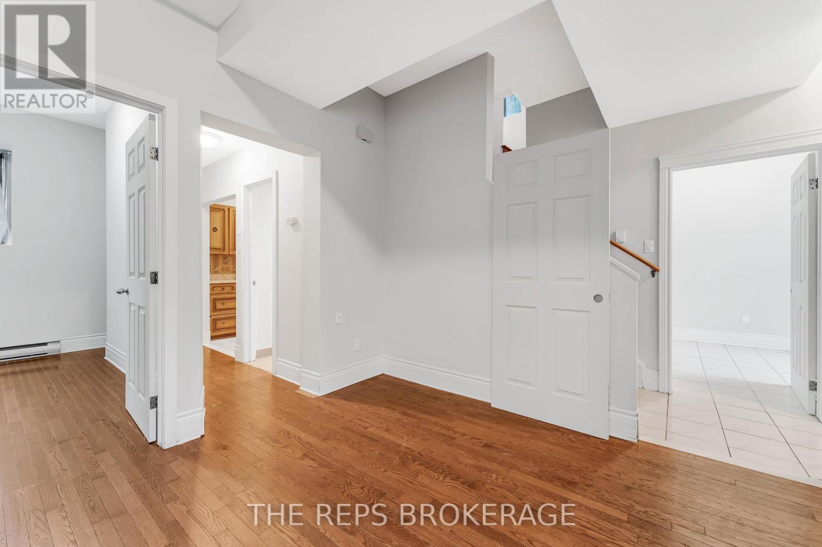 Photo 21 of 337 Montgomery Street, Ottawa ON