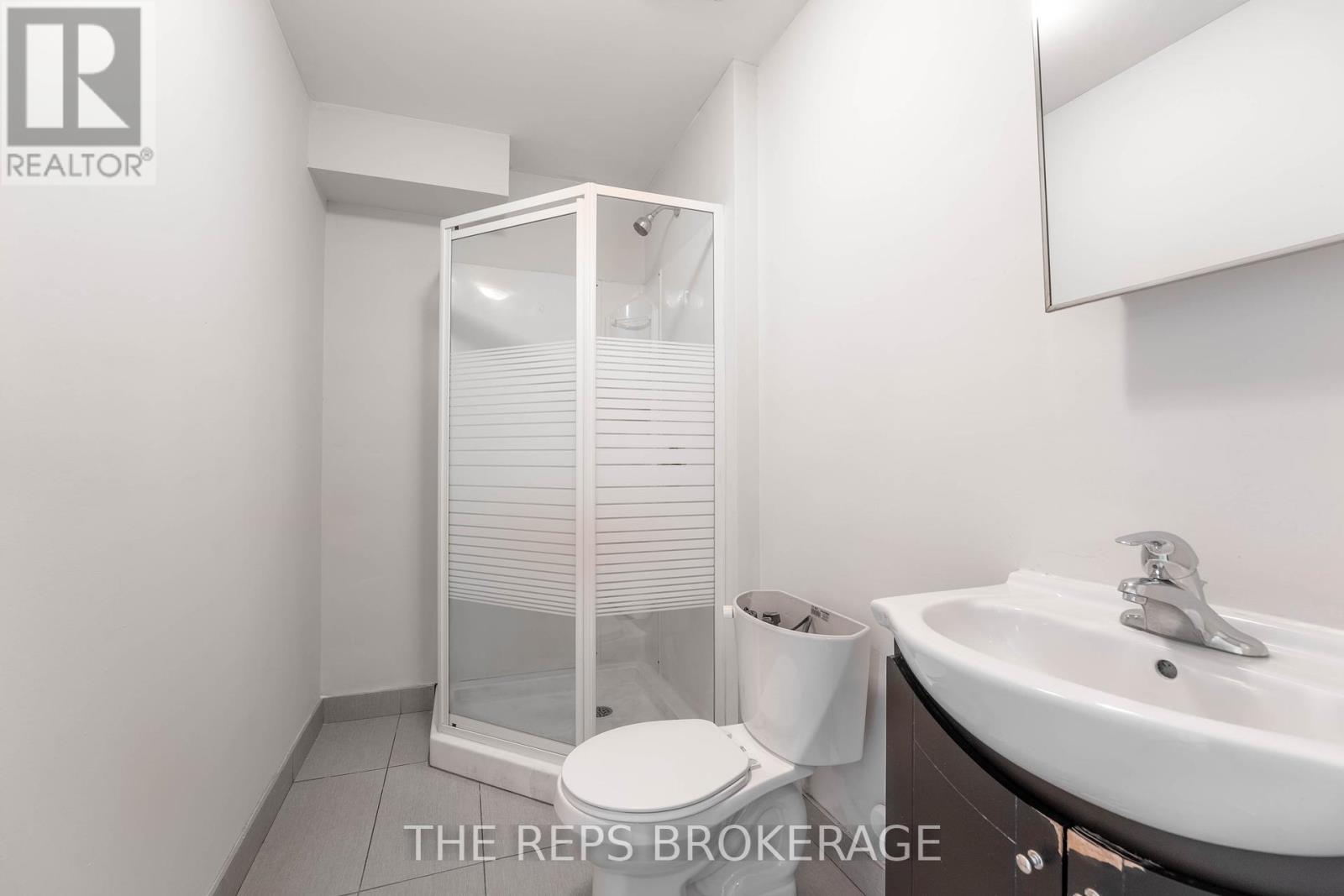 Photo 24 of 337 Montgomery Street, Ottawa ON