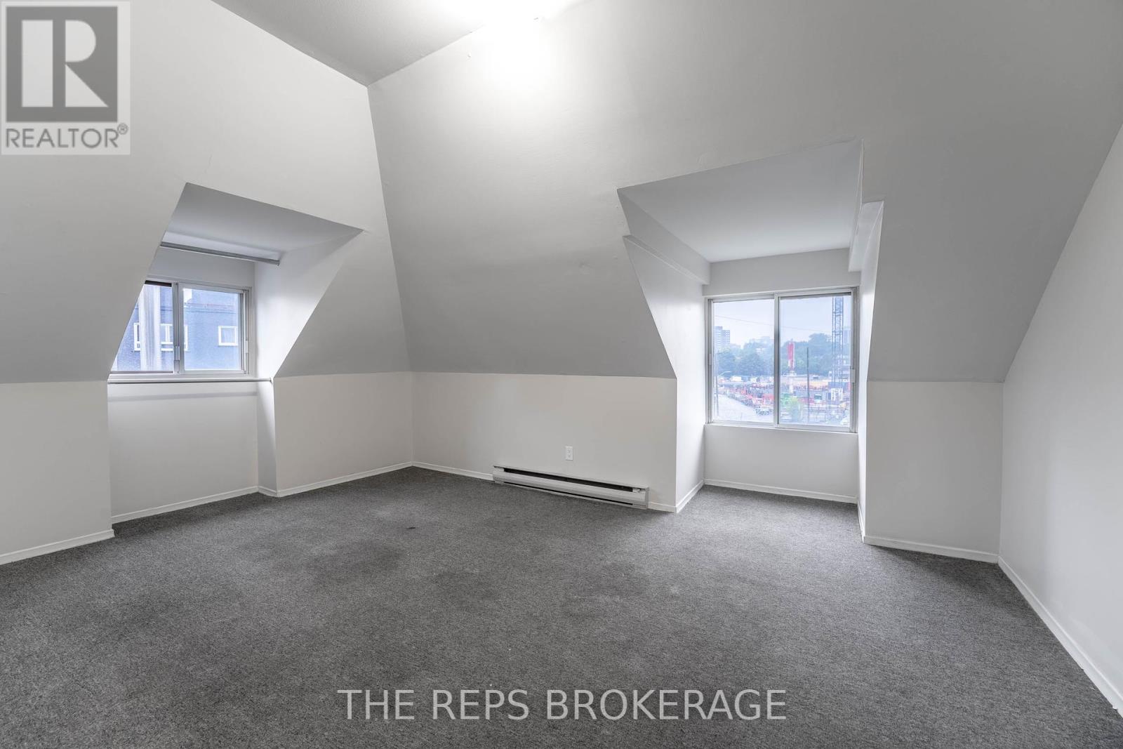 Photo 1 of 337 Montgomery Street, Ottawa ON