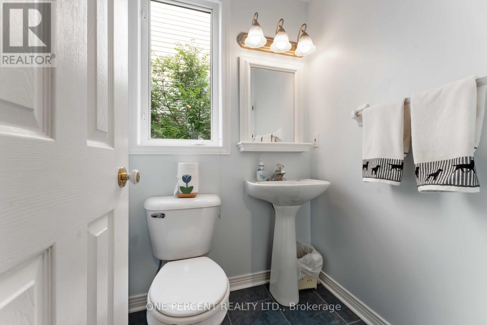 Photo 22 of 31 Armagh Way, Ottawa ON