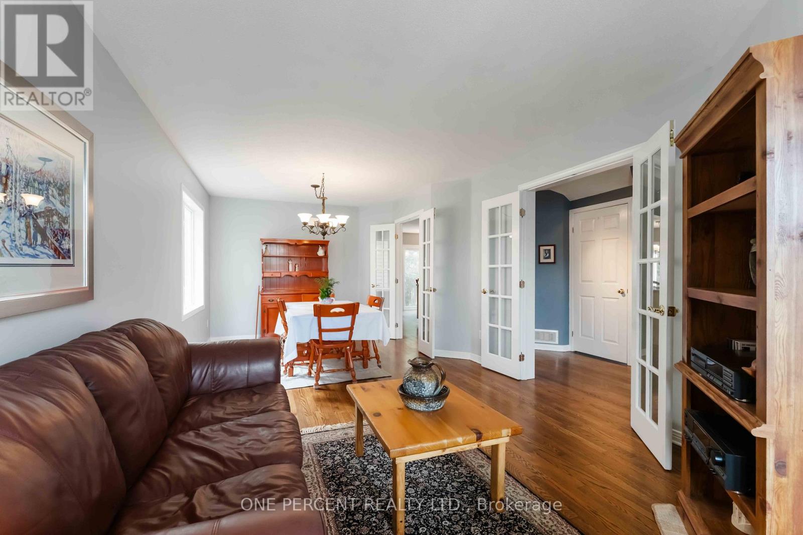 Photo 20 of 31 Armagh Way, Ottawa ON