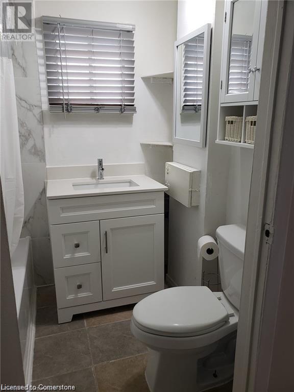 Photo 13 of 205 Kenilworth Avenue N Unit 1, Hamilton ON