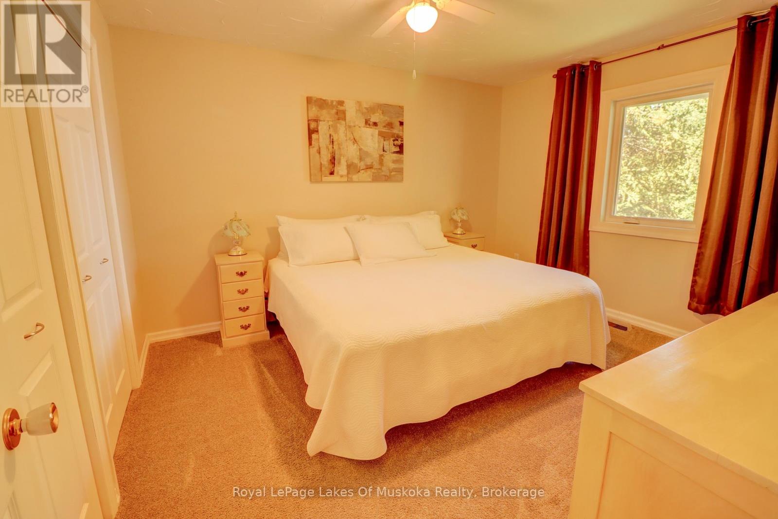 Photo 13 of 63 Florence Street W, Huntsville ON