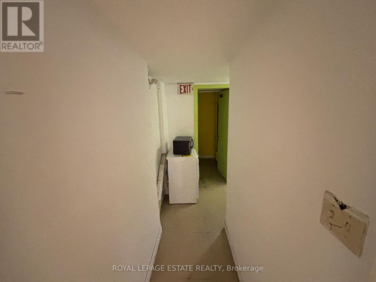 Photo 7 of 575 Danforth Avenue, Toronto ON