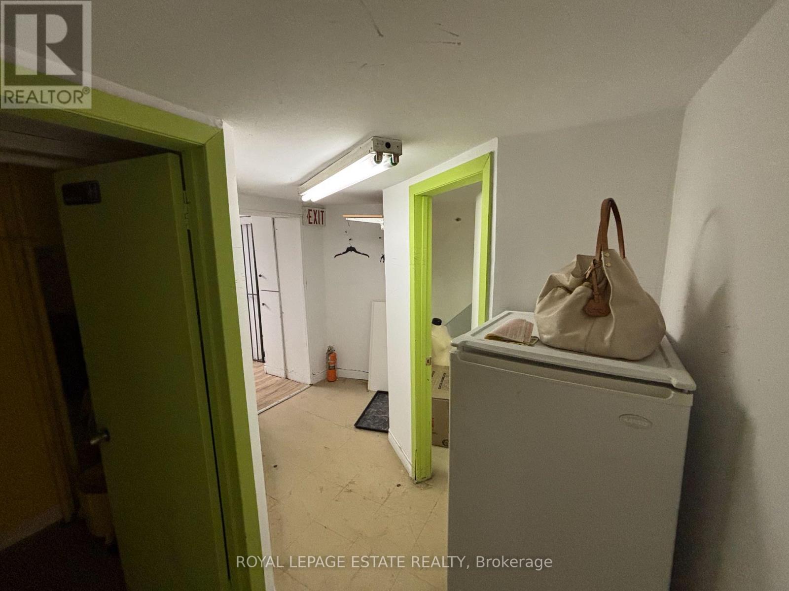 Photo 8 of 575 Danforth Avenue, Toronto ON