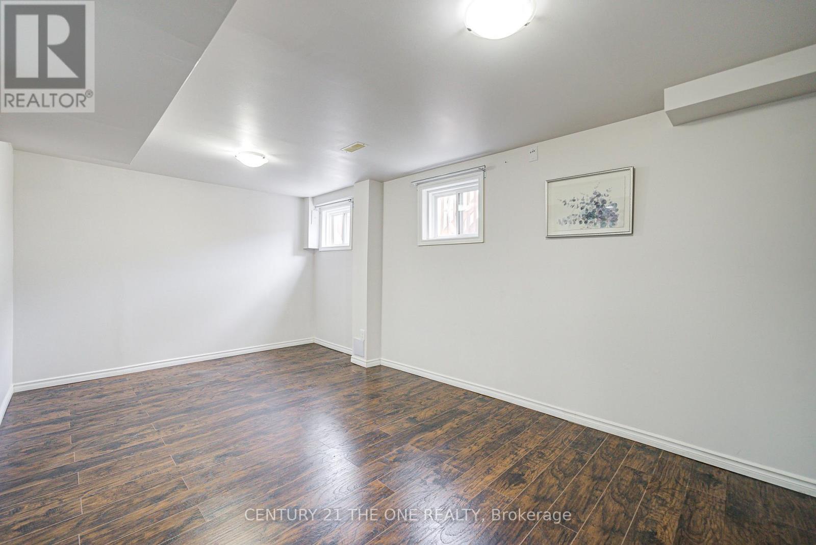 Photo 14 of 52 Stoyell Drive, Richmond Hill ON