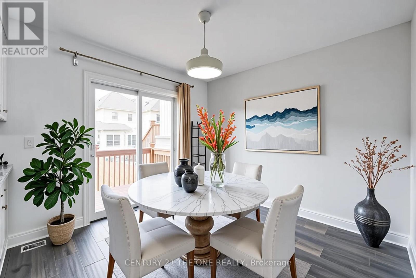 Photo 8 of 52 Stoyell Drive, Richmond Hill ON