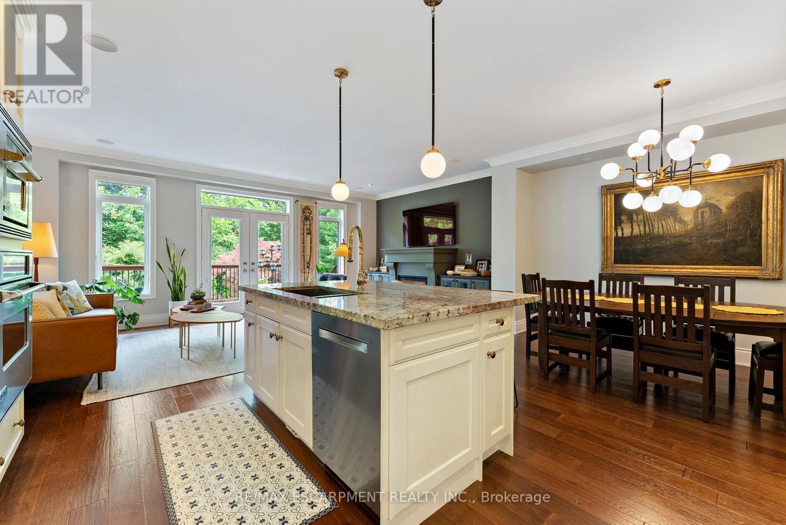 Photo 11 of 3143 Watercliffe Court, Oakville ON