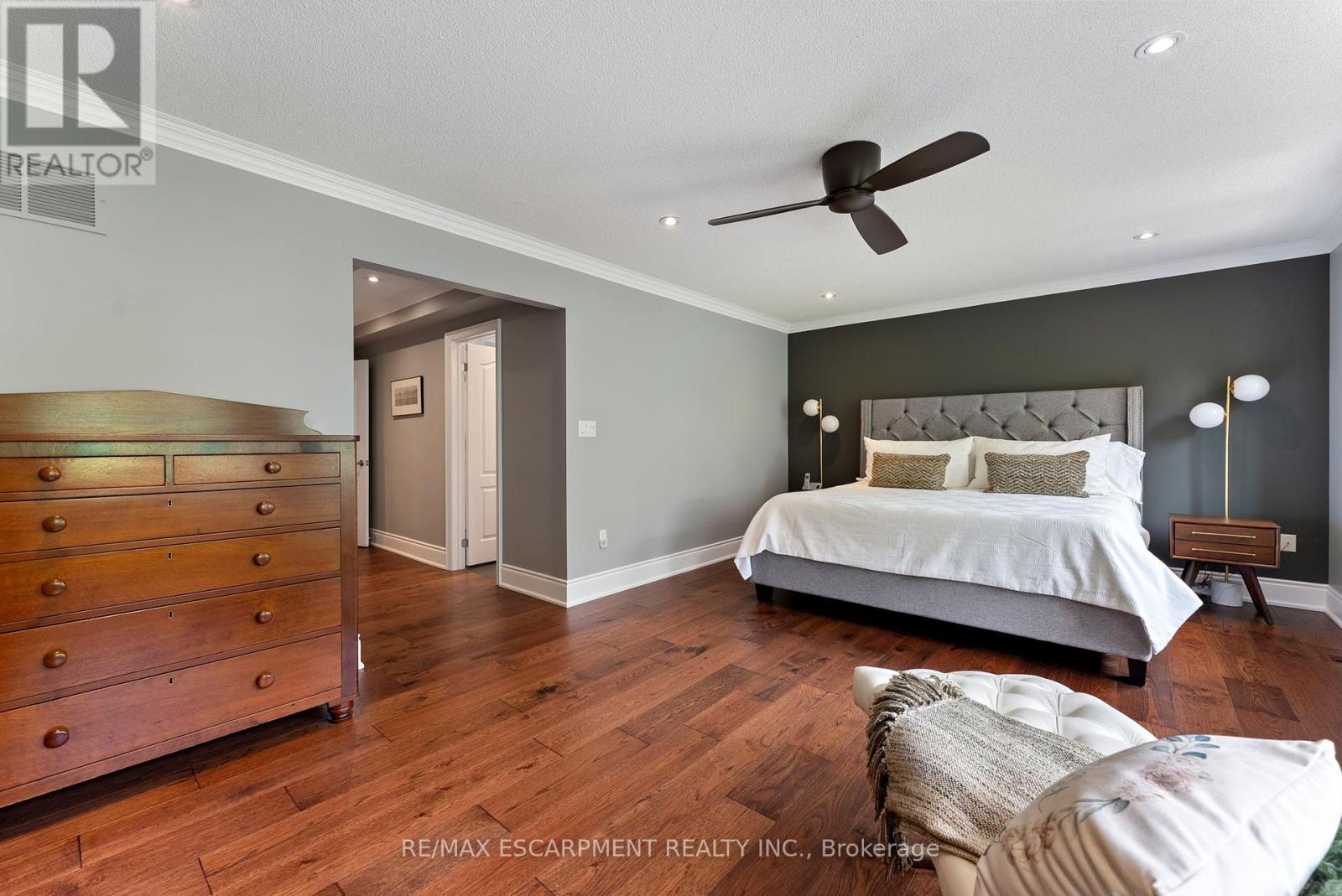 Photo 19 of 3143 Watercliffe Court, Oakville ON