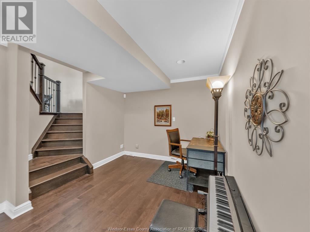 Photo 22 of 1046 Rendezvous Drive, Windsor ON