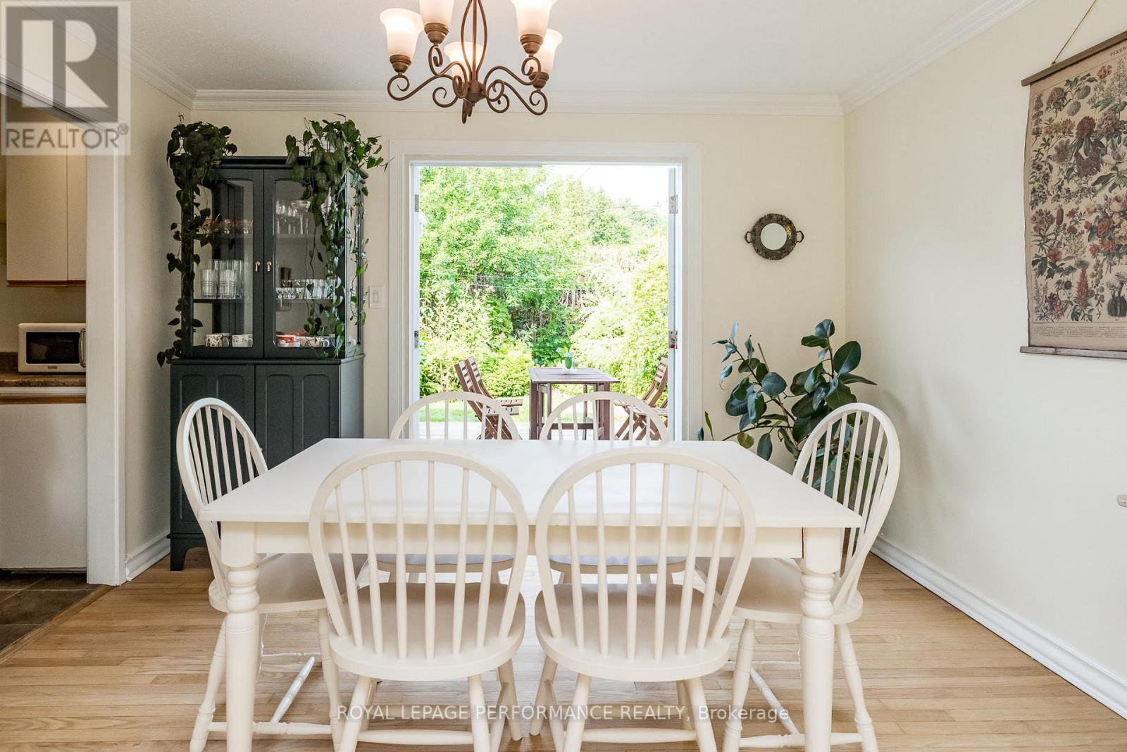 Photo 39 of 3038 Southmore Drive E, Ottawa ON