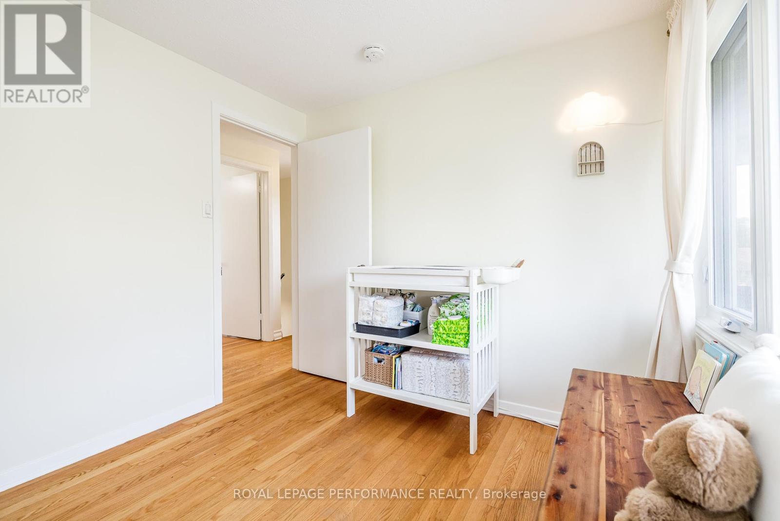 Photo 9 of 3038 Southmore Drive E, Ottawa ON