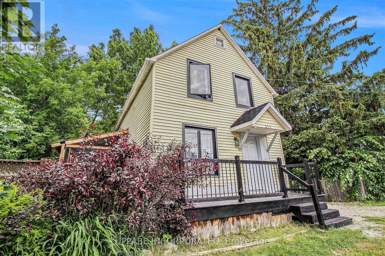 Photo 3 of 217 Jack Street, North Grenville ON