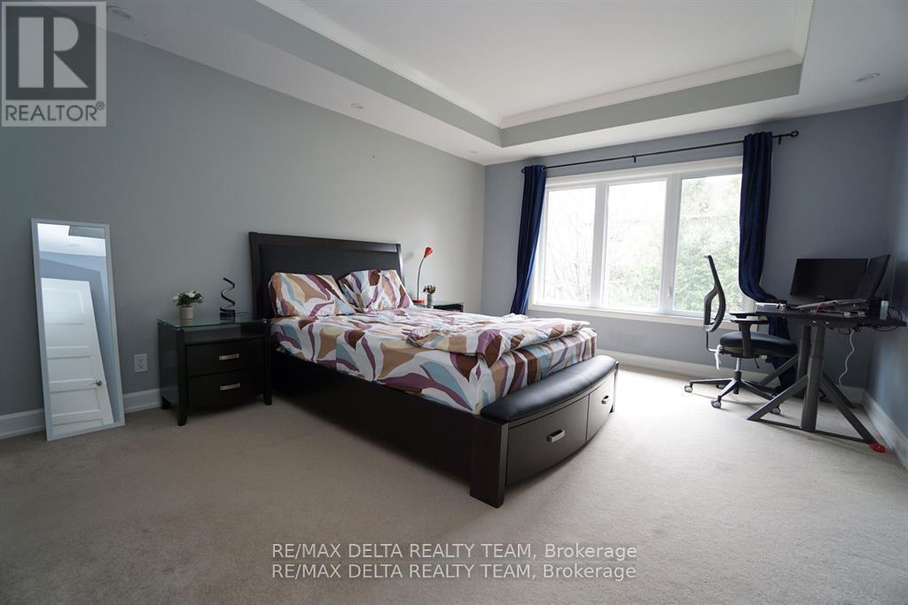 Photo 14 of 498 Moodie Drive, Ottawa ON