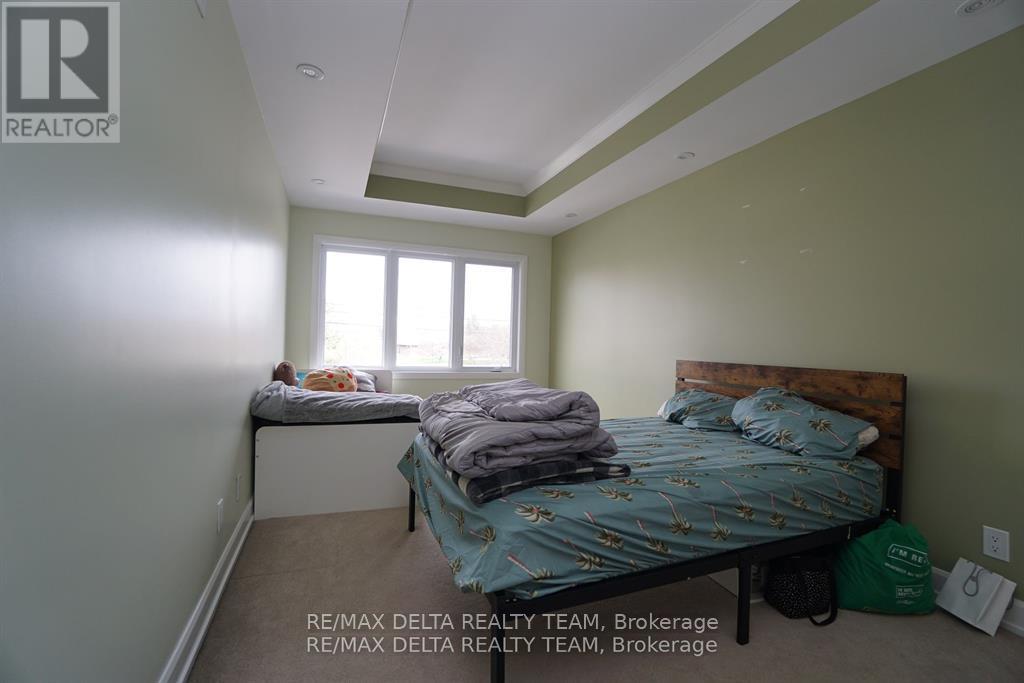 Photo 25 of 498 Moodie Drive, Ottawa ON