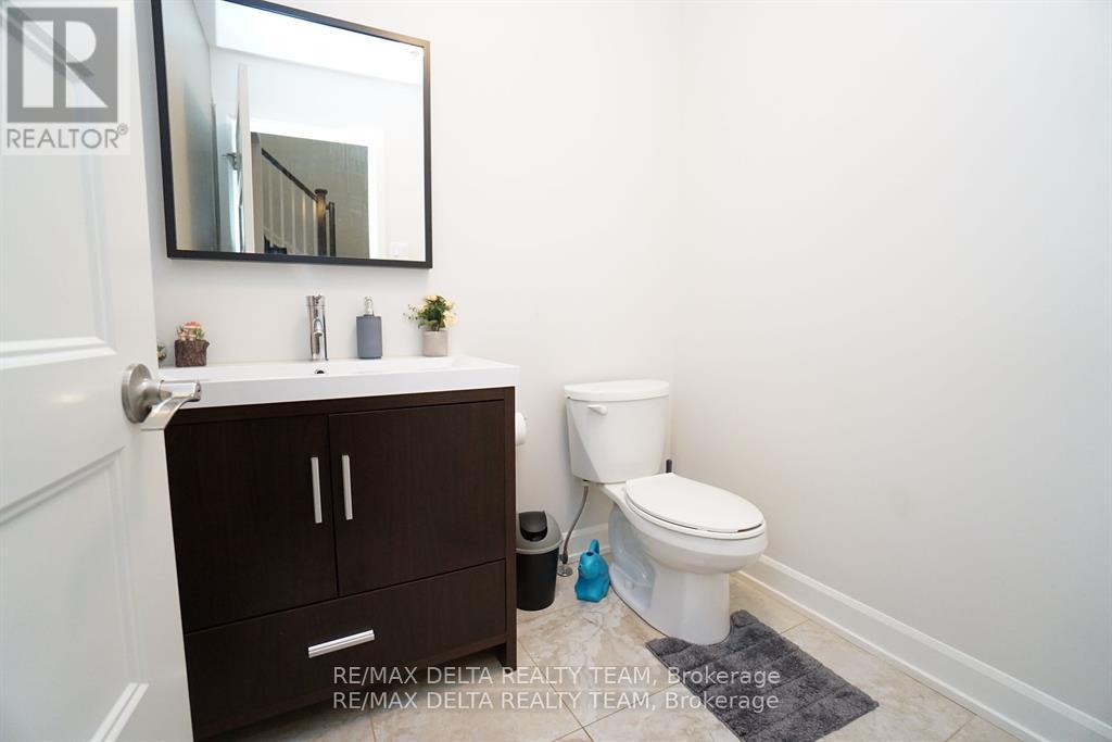 Photo 13 of 498 Moodie Drive, Ottawa ON