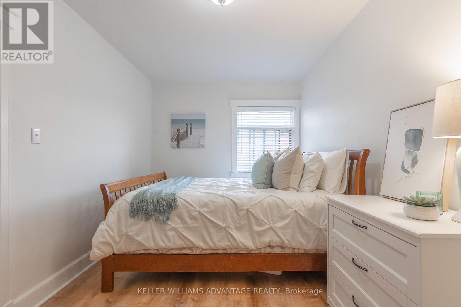Photo 19 of 18 1646 Bathurst Street, Toronto ON