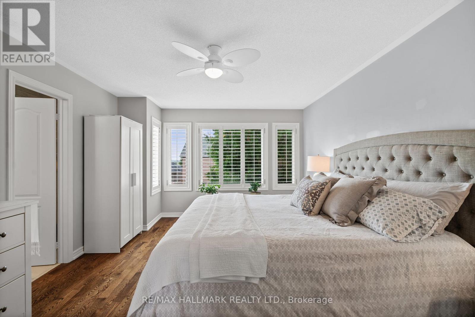 Photo 33 of 83 Tunney Place, Whitby ON