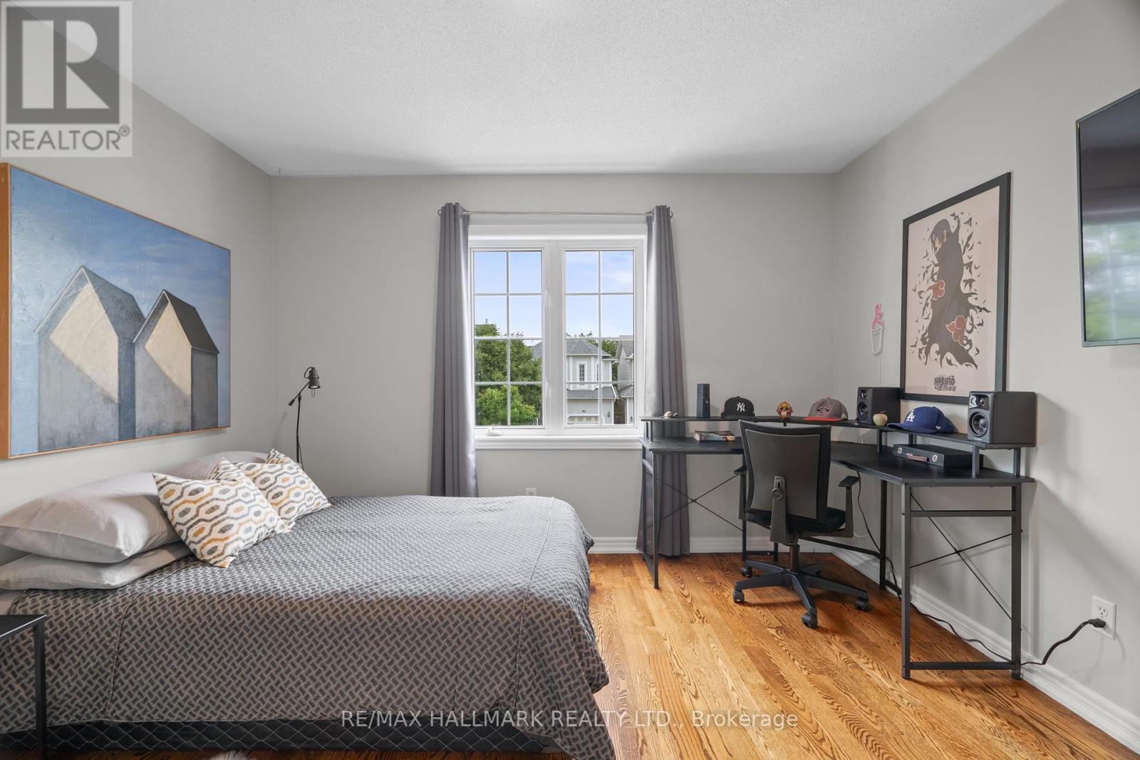Photo 22 of 83 Tunney Place, Whitby ON
