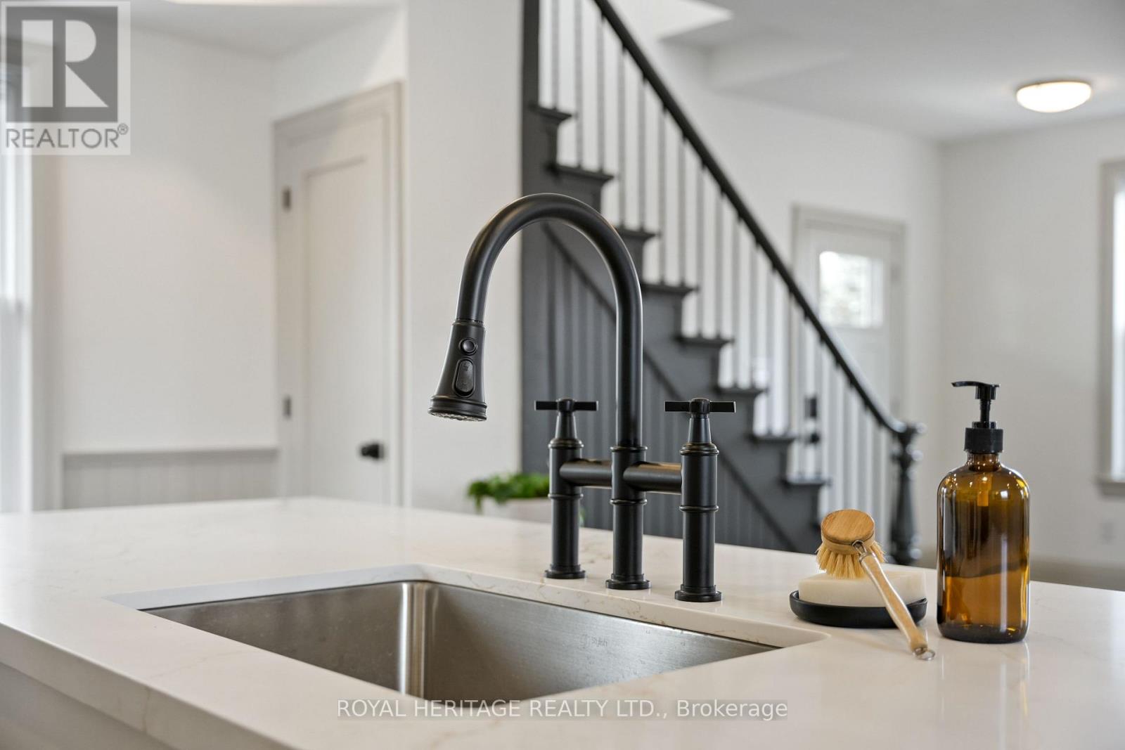 Photo 25 of 186 Durham Street, Cobourg ON