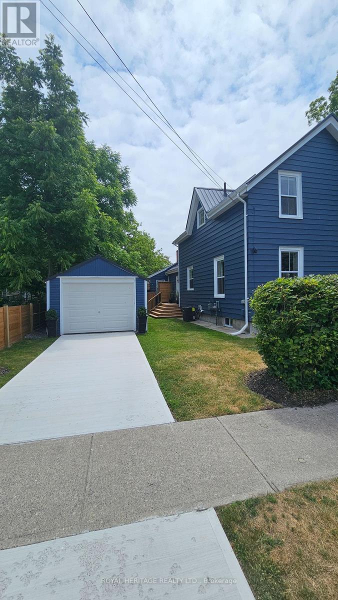 Photo 27 of 186 Durham Street, Cobourg ON