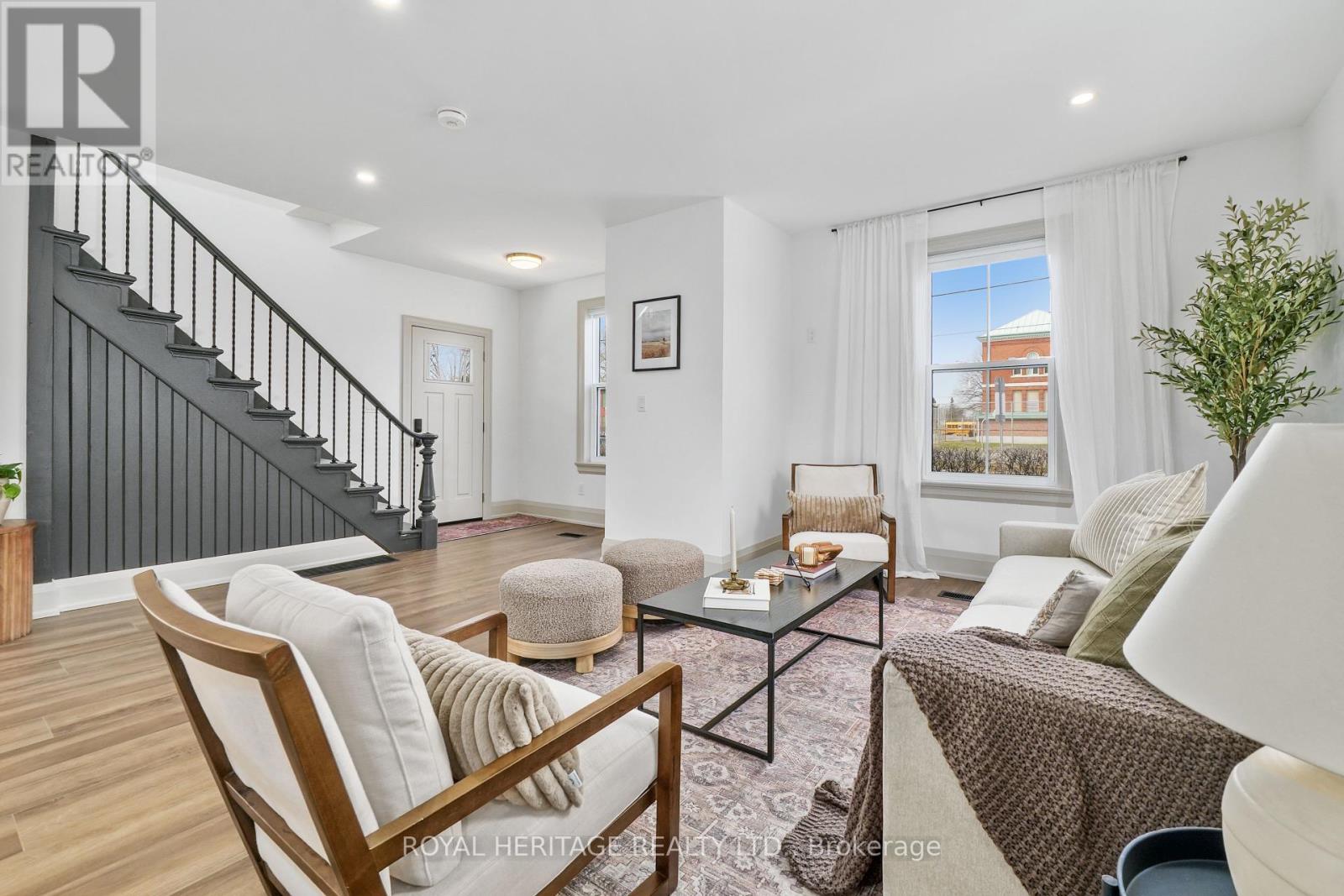 Photo 7 of 186 Durham Street, Cobourg ON