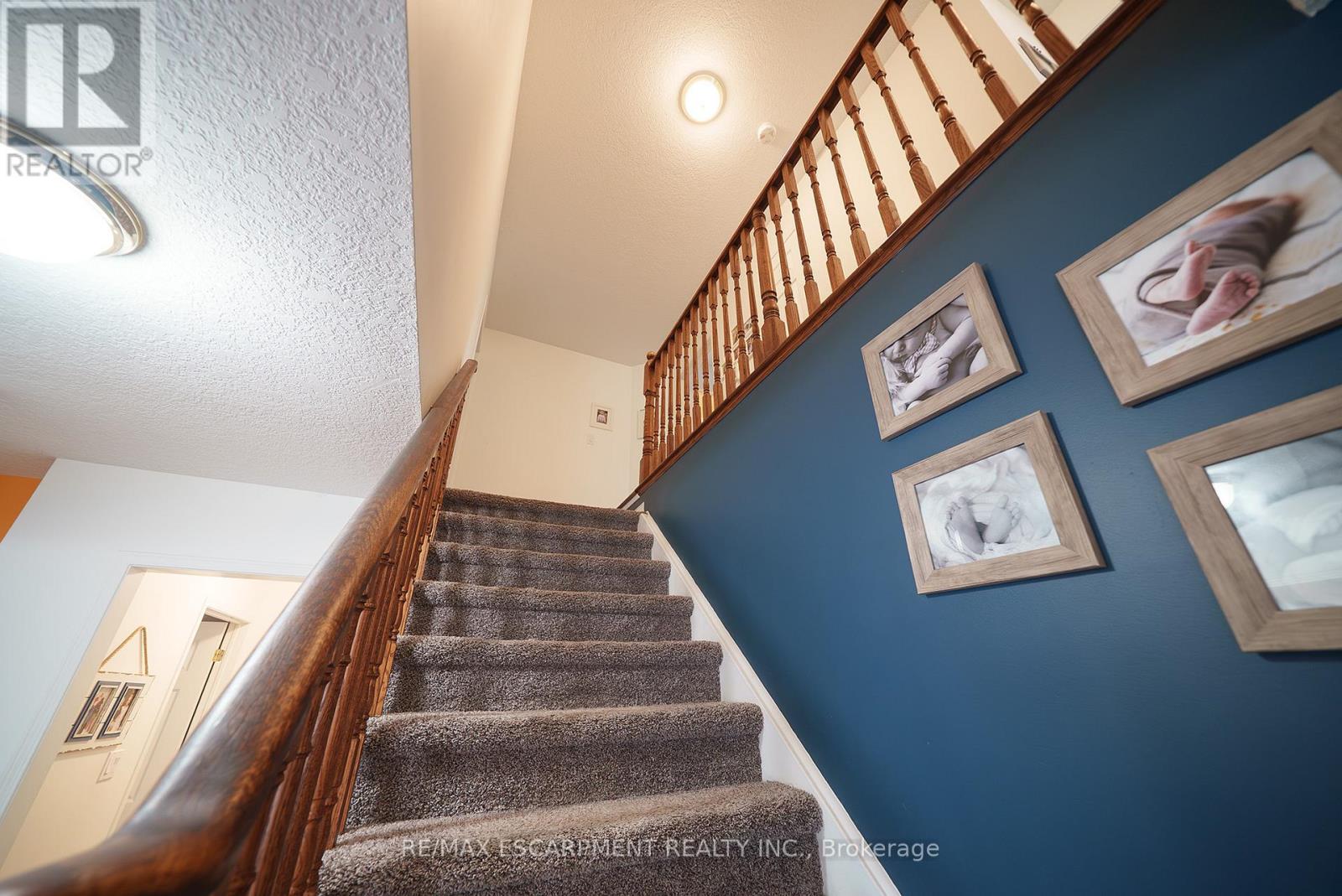 Photo 16 of 9 Osborn Avenue, Brantford ON