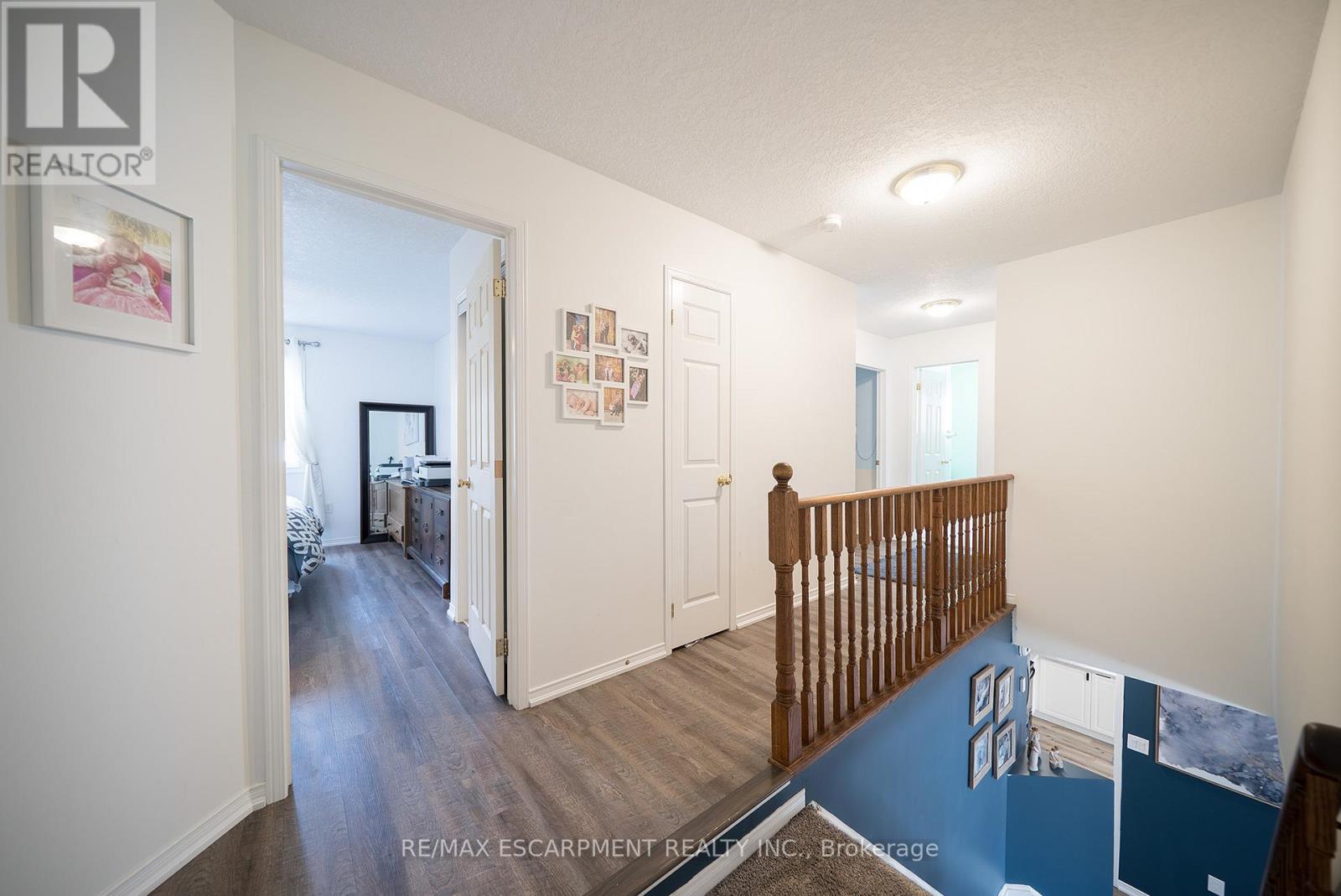 Photo 42 of 9 Osborn Avenue, Brantford ON