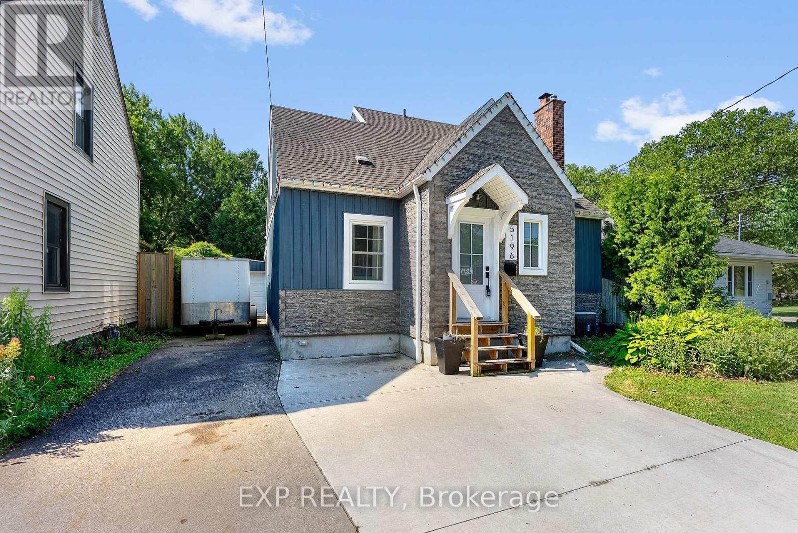 Photo 1 of 5196 Valley Way, Niagara Falls ON