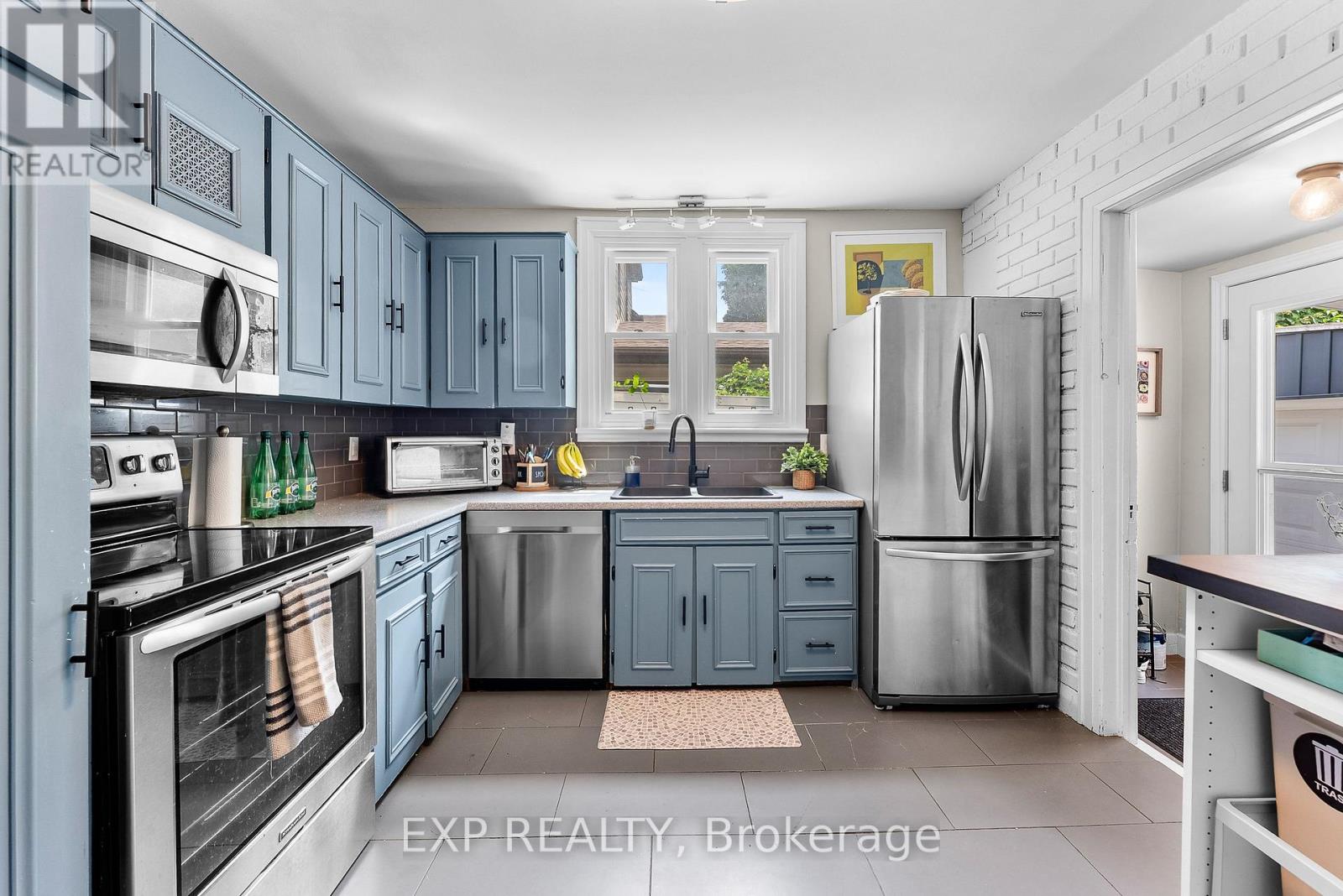 Photo 18 of 5196 Valley Way, Niagara Falls ON