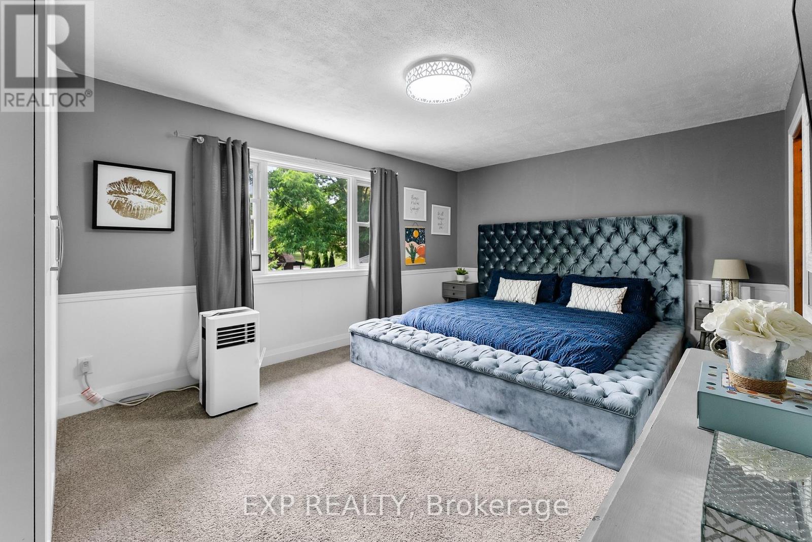 Photo 21 of 5196 Valley Way, Niagara Falls ON
