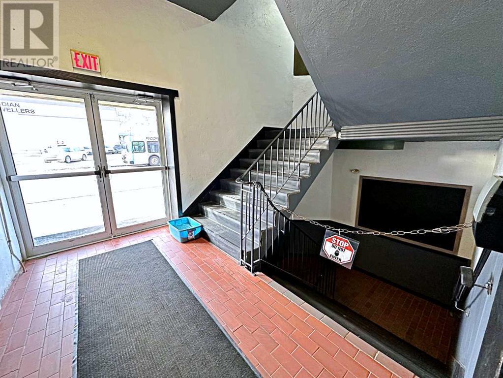 10006 MacDonald Avenue, Fort McMurray