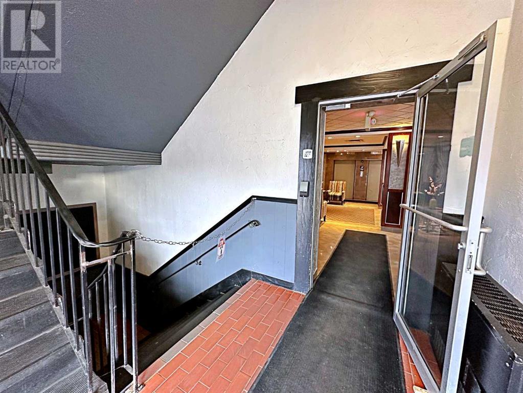 10006 MacDonald Avenue, Fort McMurray