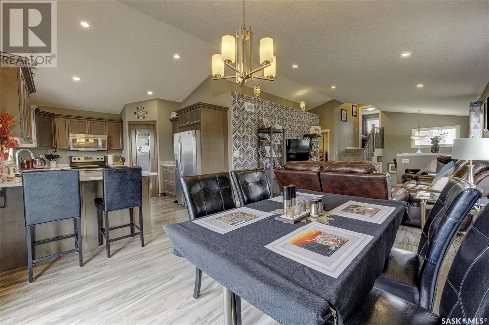 Photo 10 of 101 Beaudry Crescent, Martensville SK