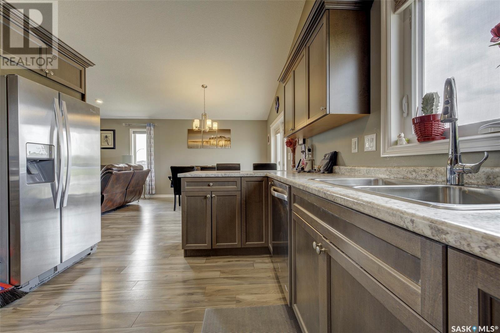 Photo 14 of 101 Beaudry Crescent, Martensville SK