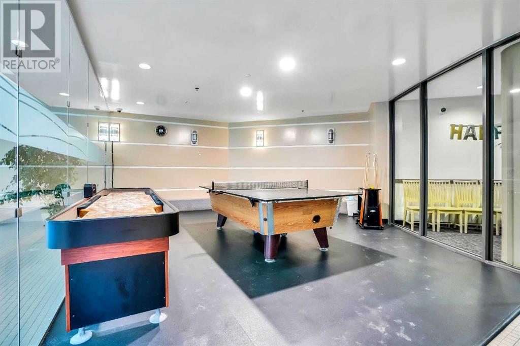 Single Family House for Sale in    Avenue SW Downtown West End Calgary 