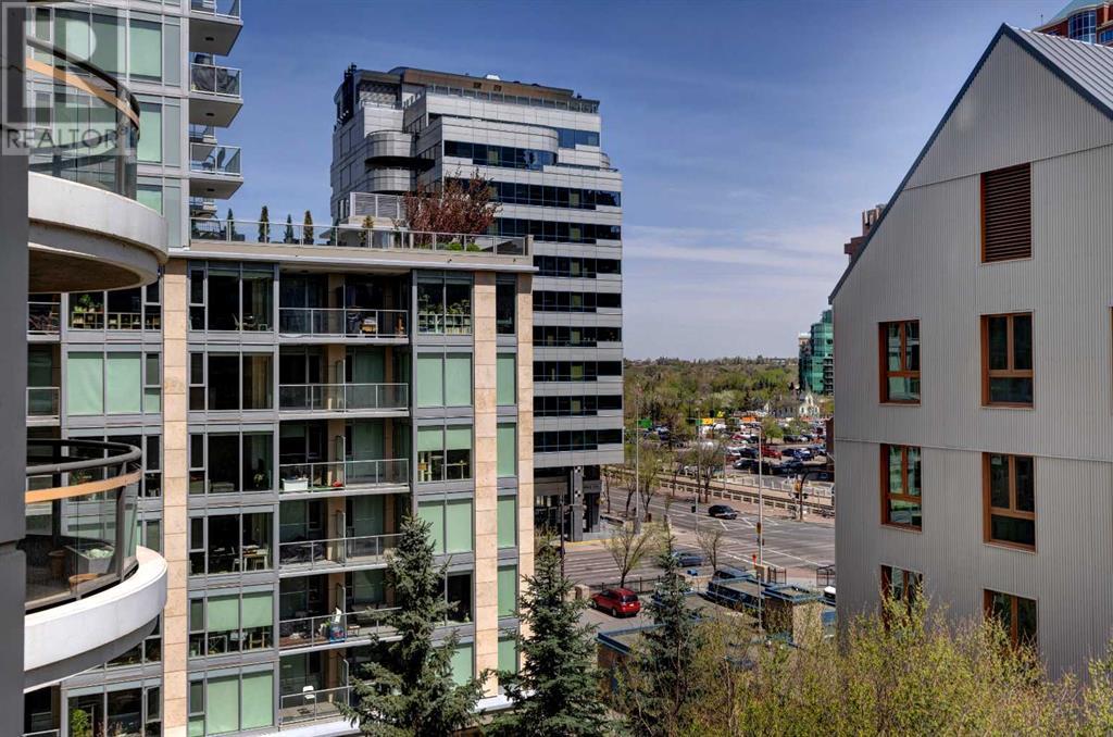 Single Family House for Sale in    Avenue SW Downtown West End Calgary 