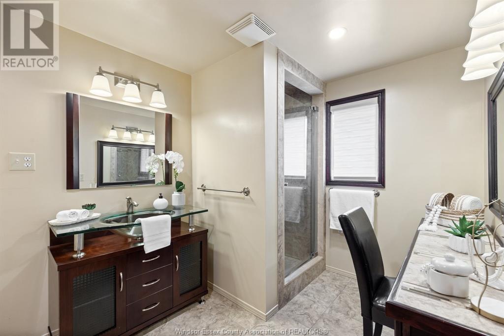 Photo 18 of 2372 Tourangeau, Windsor ON