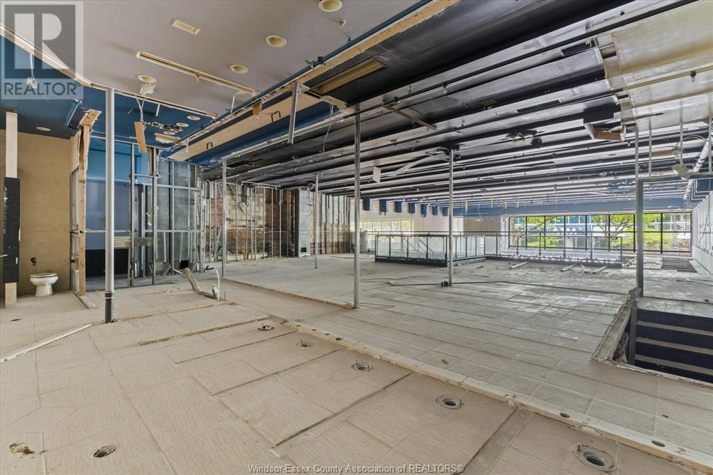 Photo 23 of 315 Ouellette, Windsor ON